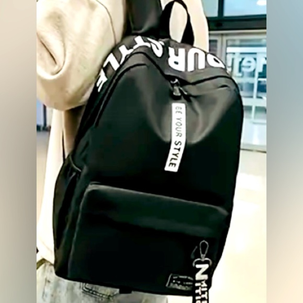 New - Lightweight - Multifunctional Backpack - Black  / White